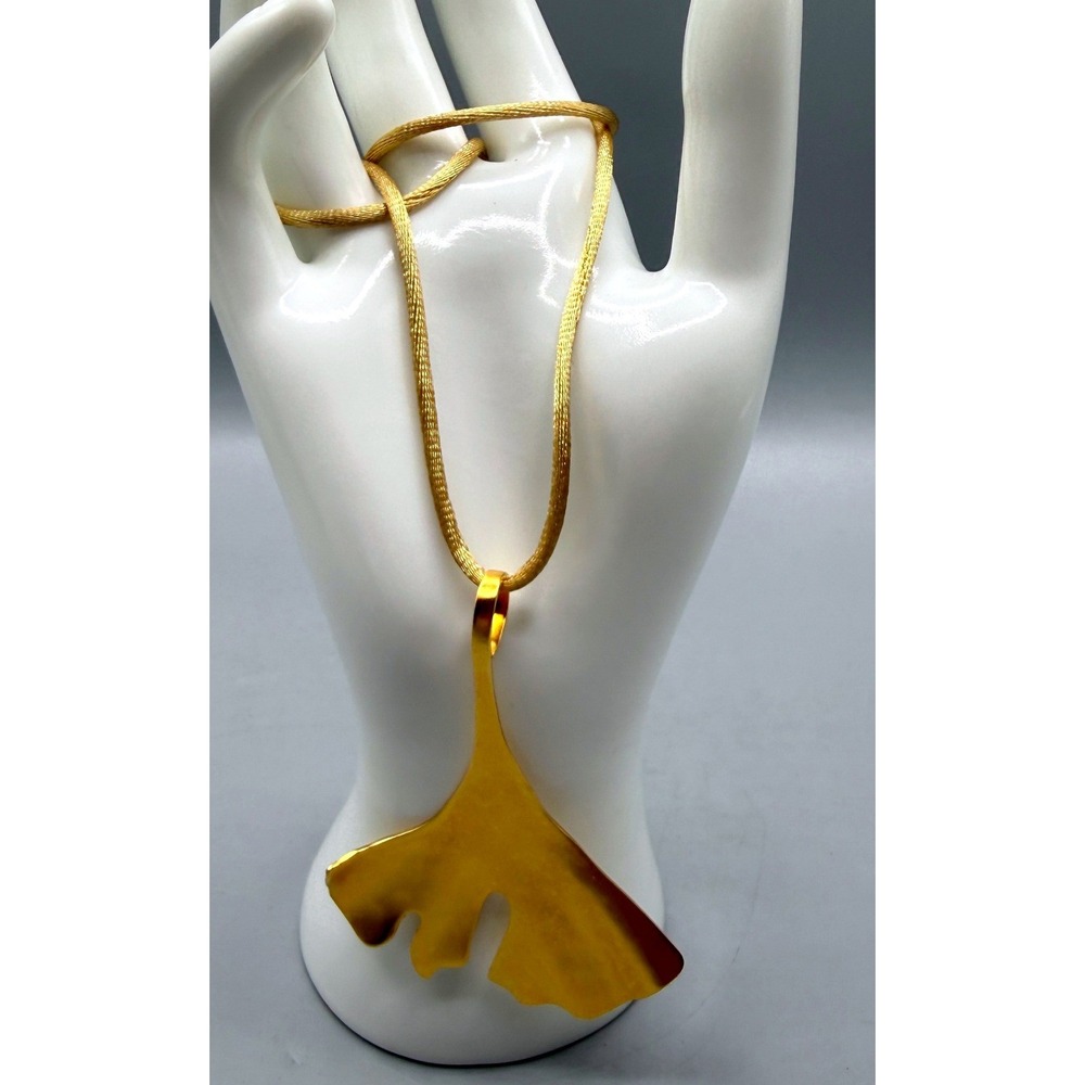 RLM Studio Robert Lee Morris Brass Ginkgo Leaf Pendant Necklace Gold Tone